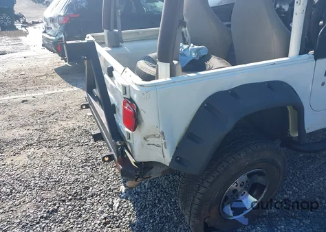 1997 Jeep Wrangler Se из США, поврежденный, VIN 1J4FY29P4VP437703